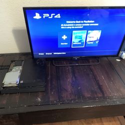 PS4 With Monitor 