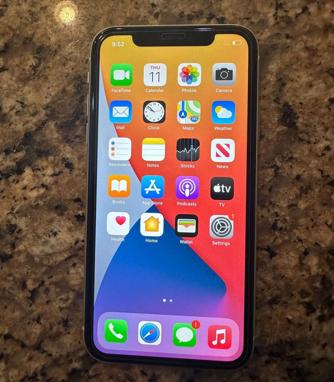 Apple iPhone 11 64gb T Mobile iOS 14