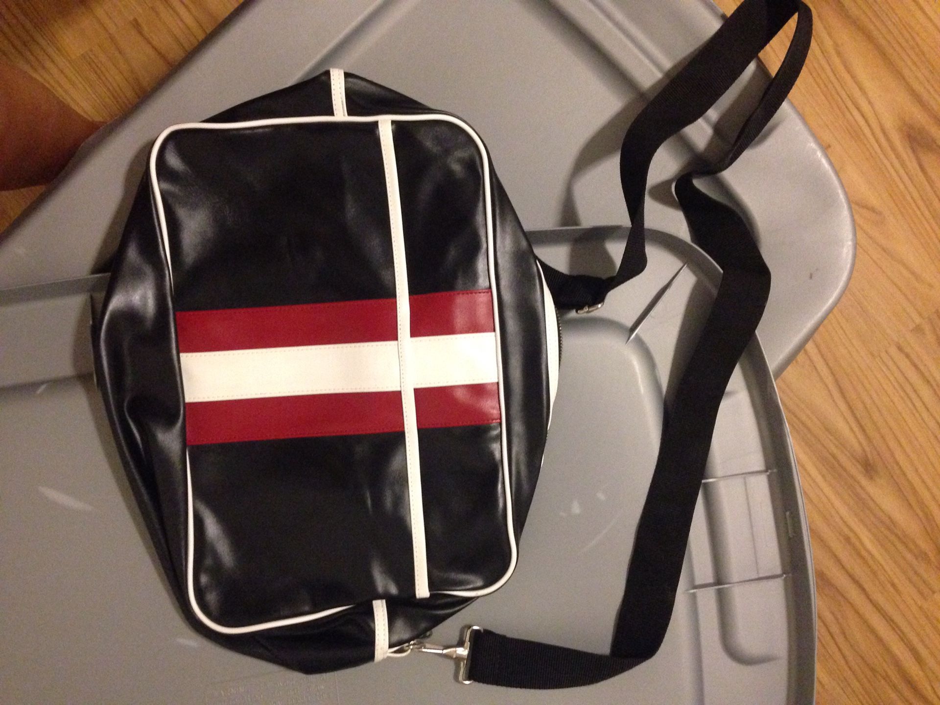 Retro messenger bag