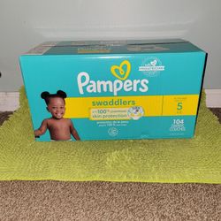 Box 104 Diapers Pampers Swaddlers 
