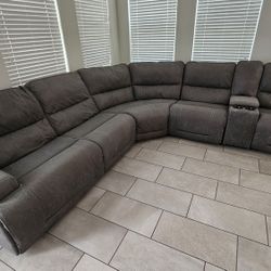 Sectional Sofa 6-piece Fabric Power Reclining Sectional With Power Headrests 