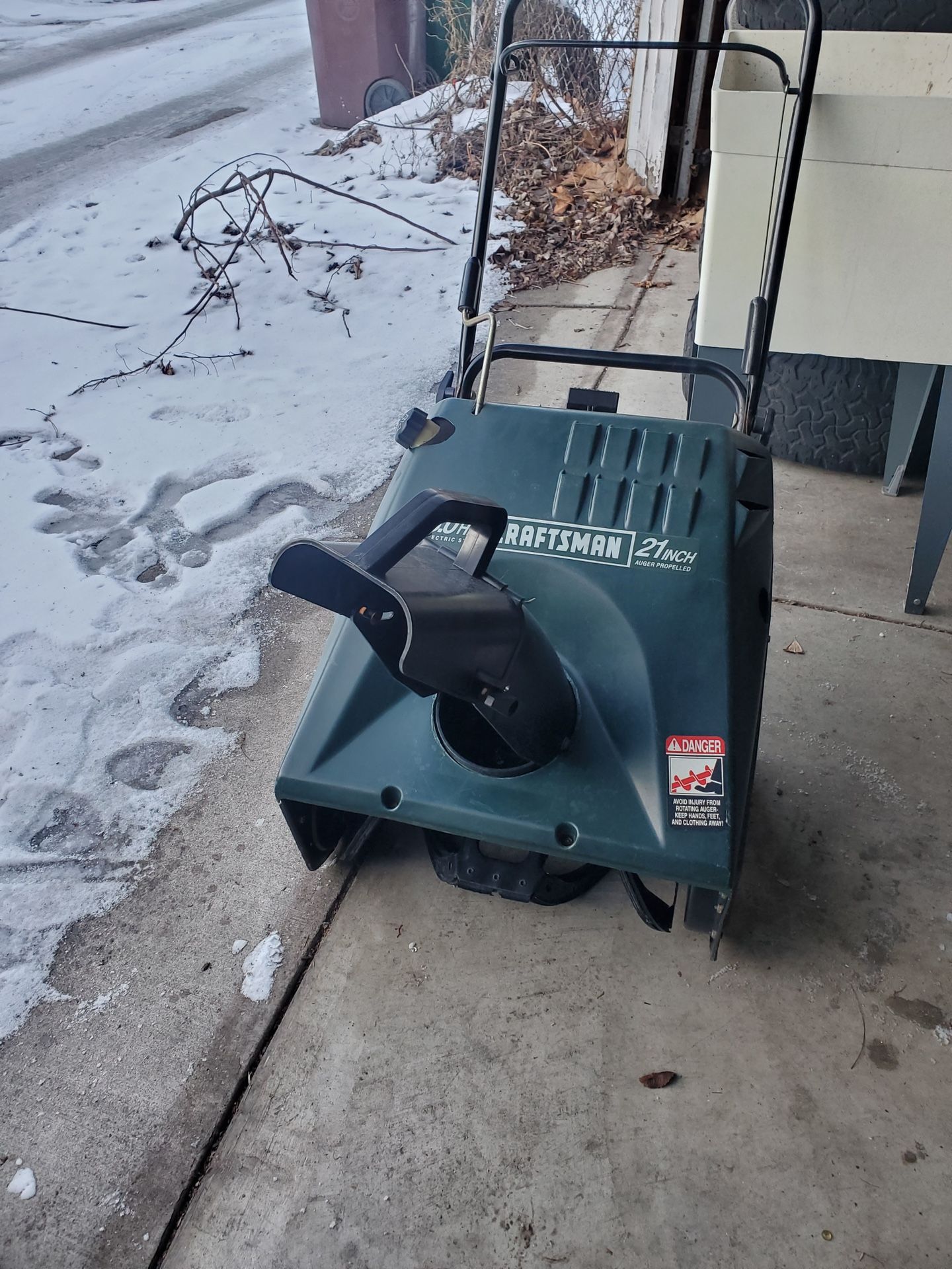 Craftsman snowblower 21in Electric start