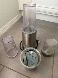 Bella rocket Blender with Multiple Cups and Attachments