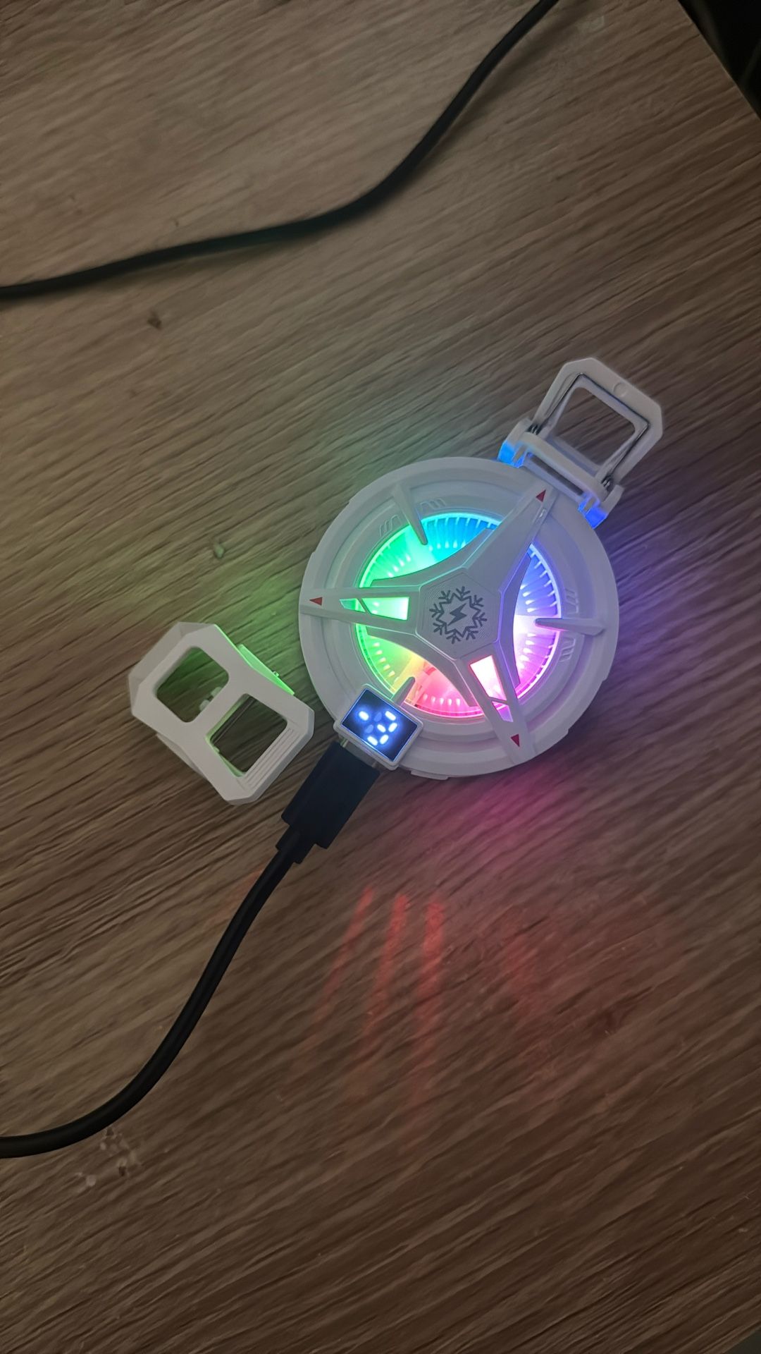 Cooling Fan For Smartphone 