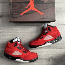 Jordan 5 “Raging Bull” Side 10.5 MEN