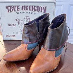 True Religion - Women’s 8.5M