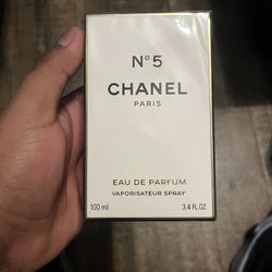 N 5 Chanel 