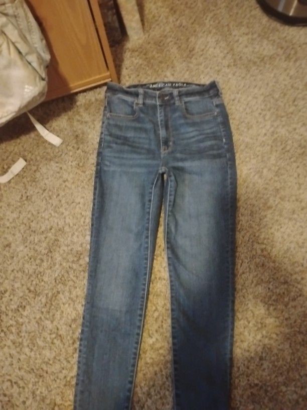 American Eagle Size 4