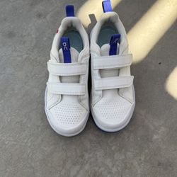 Kids On Cloud Tennis Shoes