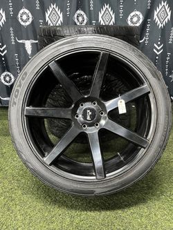 Ford F-150 Niche 6x135 24x10 24 Inch Wheels