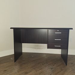 FREE DESK PICK ASAP-MISSION VIEJO, OC