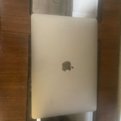 MacBook Forsale 