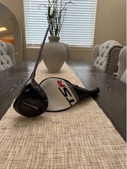 Titleist driver TSR3 8.0