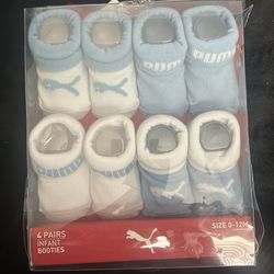 4 pair Puma infant booties