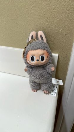 Pop mart labubu keychain