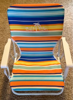 BEACH CHAIRS