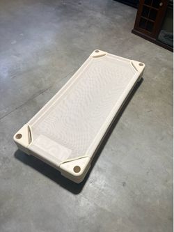 Toddler sleeping cots