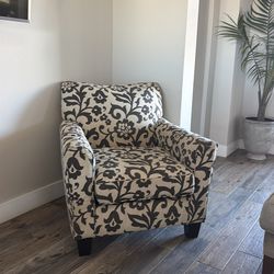 Sofa chair.