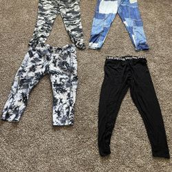 Lot of 4 size 2XL women’s Leggings 