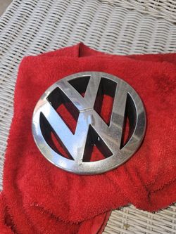 V.w. Emblem