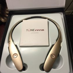 Brand new Bluetooth 900 LG