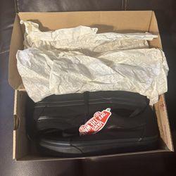 Black Old Skill Vans