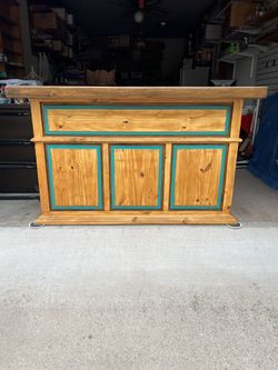 VINTAGE WOODEN BAR & STOOLS