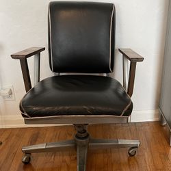 🌟 Vintage McDowell-Craig Leather Desk Chair | Moving must sell!