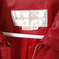  Beautiful Leather Scarlet Red Made In India Brand Is Margaret Godfrey Size