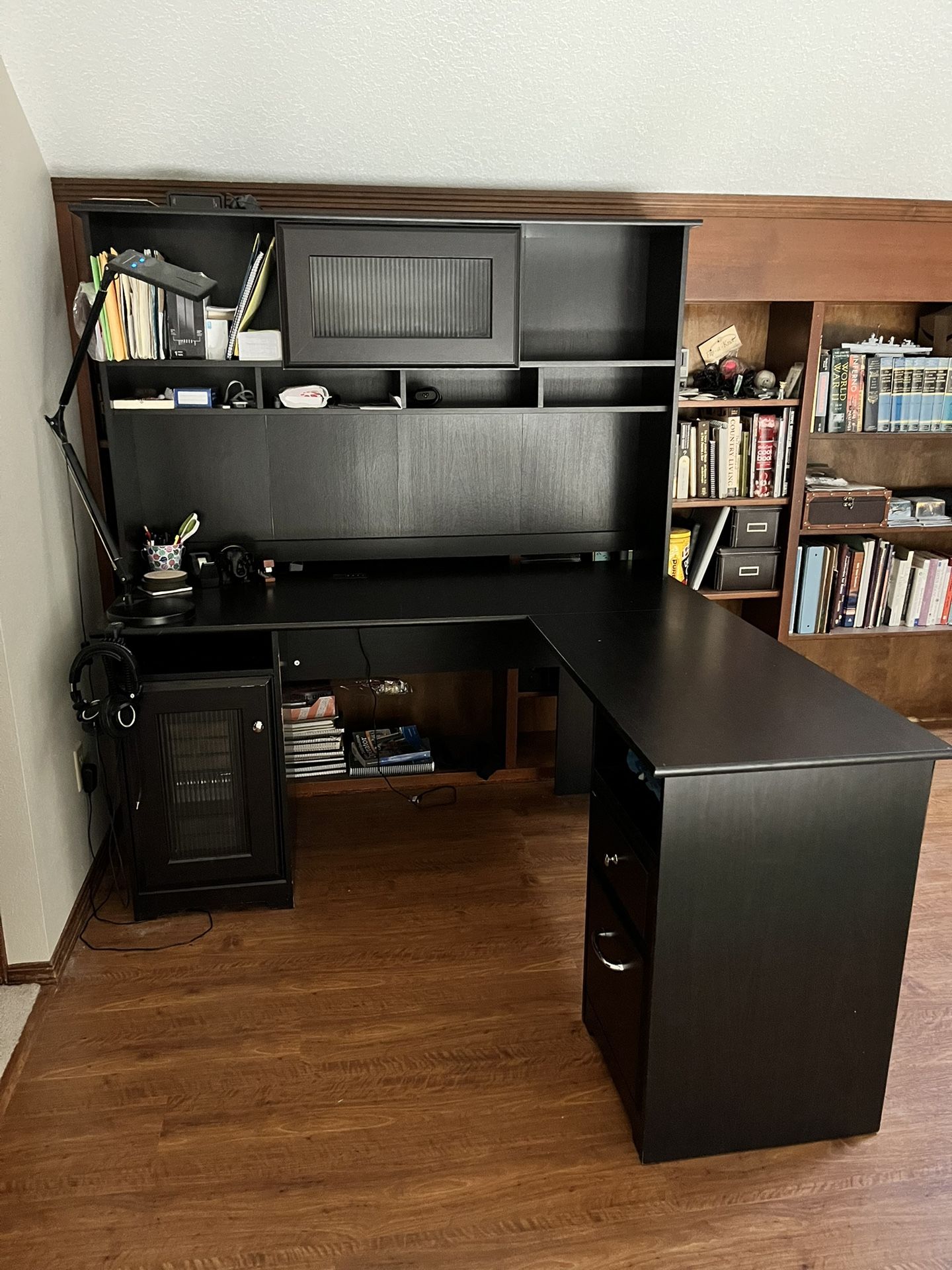 60W L Shaped Computer Desk with Hutch and Storage