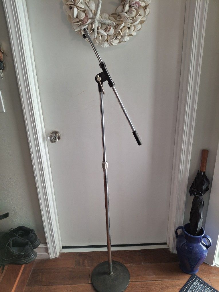 Mic Stand