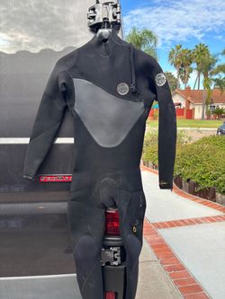 E7 heat seeker rip curl wetsuit 3/2 Medium great condition