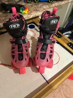 Roller derby for girl  and safety gears size 3:6 youth