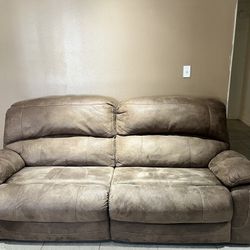 2pc Recliner Set And Dinning  Table 