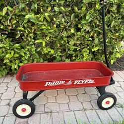 Vintage Radio Flyer red wagon