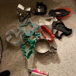 14-holiday Cookie Cutters