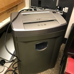 Fellowes shredder PS702