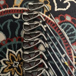 RH Nike VRS High CORE Face NexCOR IRON w. 3 Hybrid & 3 Wood