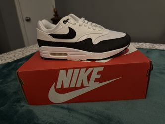 Women’s Nike Air Max 1