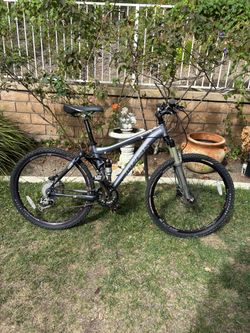 Trek Fuel EX 9 Mountain Bike