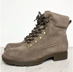 Born Codi Gray Lace Up Boot

