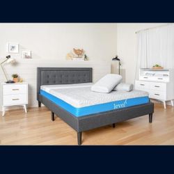 Barely Used King Size Level mattress 