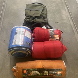 Outdoor Camping Lot: Tent, Sleeping Bags & Backpack