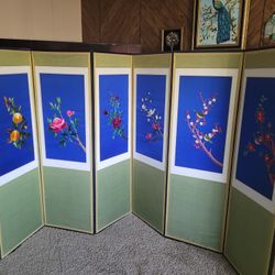 Stunning Vintage Asian Large 6-Panel Silk Embroidered Flowers Room Divider