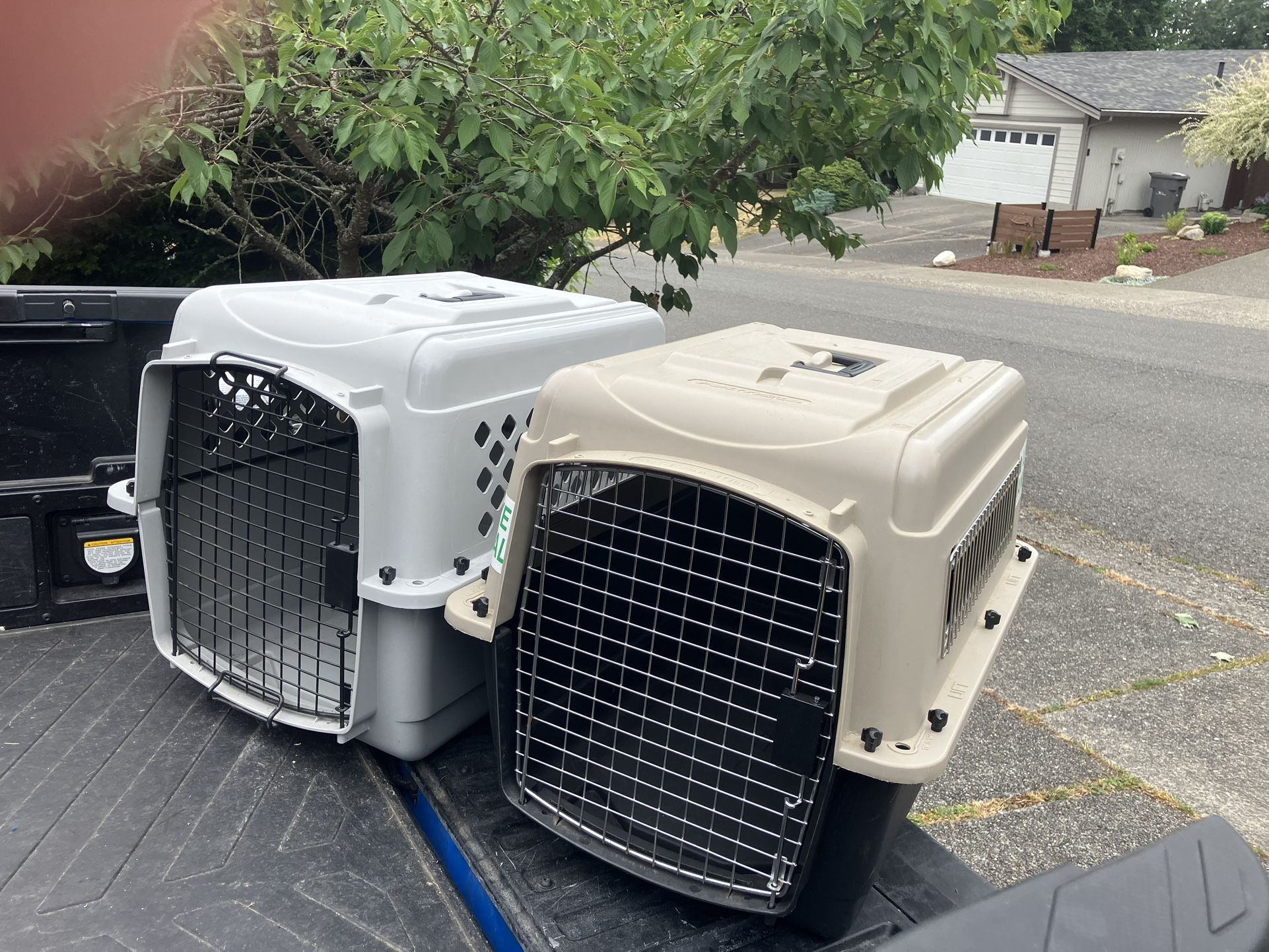 Medium Dog Kennel Crate Carrier Airline Approved like New 28” L by 20” W by 20” $35 Each 