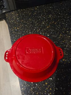 Cast iron pie pan
