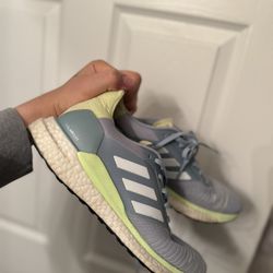 Women’s Adidas Solar Glide Sneaker Ash Grey Mint Green and White Women's Size 9