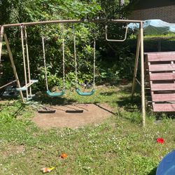 Free Swing set 