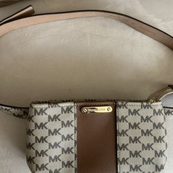 Michael Kors Belt Bag