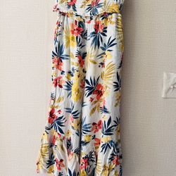 NWT Pair Cloths Strapless And Long Pants